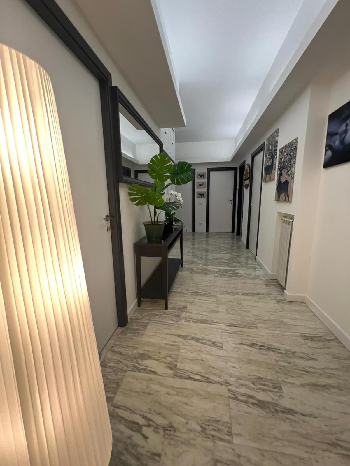 Affittacamere Appia Nuova 639 Rom Exterior foto