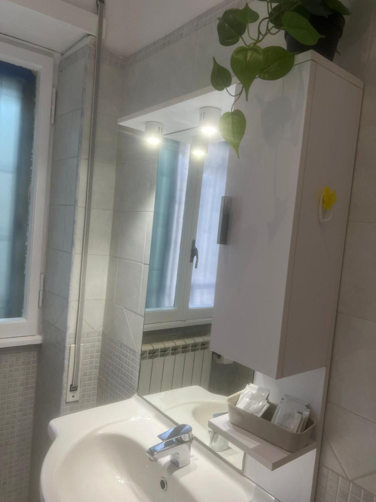 Affittacamere Appia Nuova 639 Rom Exterior foto